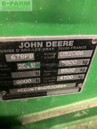 Empacadora gigant - John Deere - 678pb