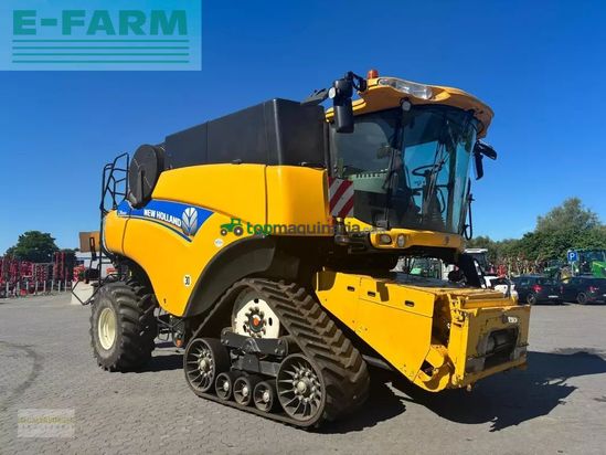 Cosechadora de Cereal - New Holland - cr 8080