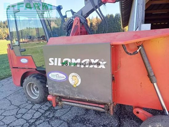 Esparcidor - Silomaxx - svt 4045 selbstfahrender silokamm