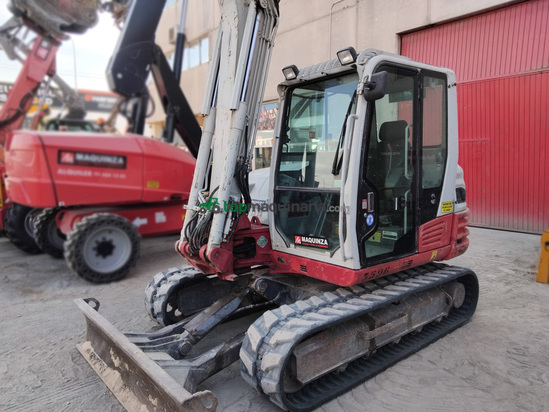 Miniexcavadora TAKEUCHI TB290