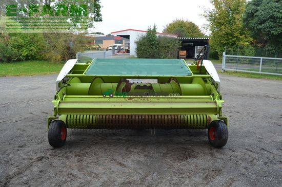Cosechadora de Cereal - Claas - pick up 300 pro t