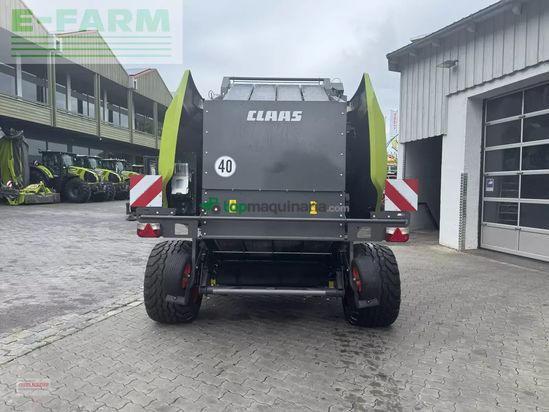Empacadora gigant - Claas - variant 560 rc pro