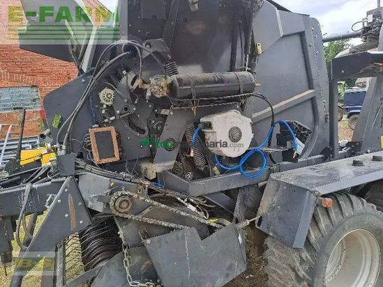 Empacadora gigant - Kuhn - vbp 2190