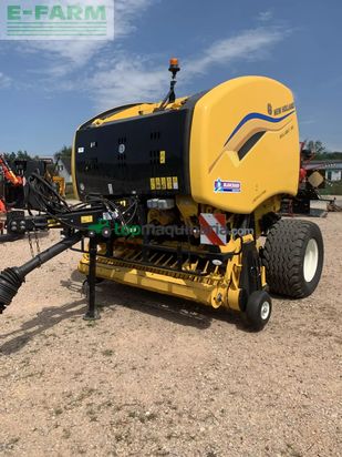 Empacadora gigant - New Holland - roll belt 150