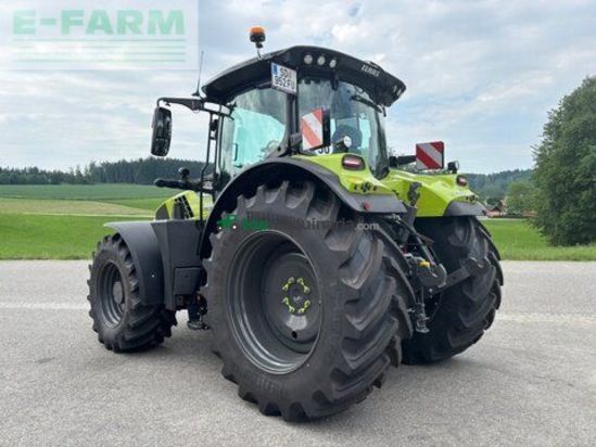 Tractor agrícola - Claas - arion 660