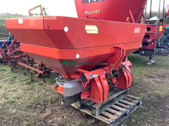 Esparcidor - Kuhn - axis201k