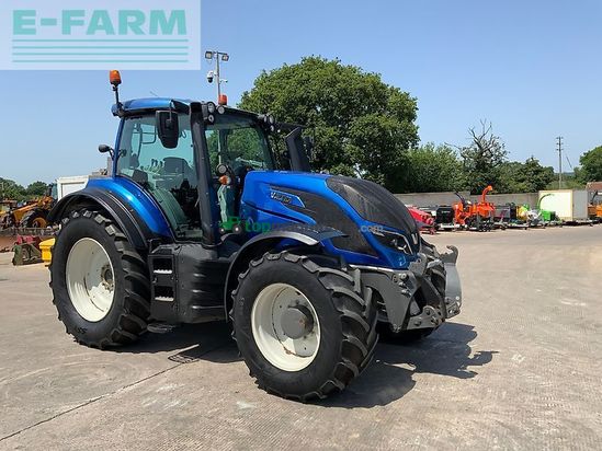 Tractor agrícola - Valtra - t154 hi tech tractor (st26619)