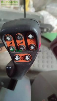 Cosechadora de Cereal - Deutz-Fahr - 6090 hts