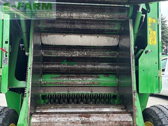 Empacadora gigant - John Deere - 623