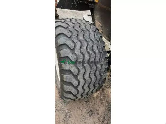 Empacadora gigant - New Holland - roll-belt180