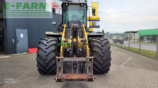 Minicargadora - New Holland - w170d