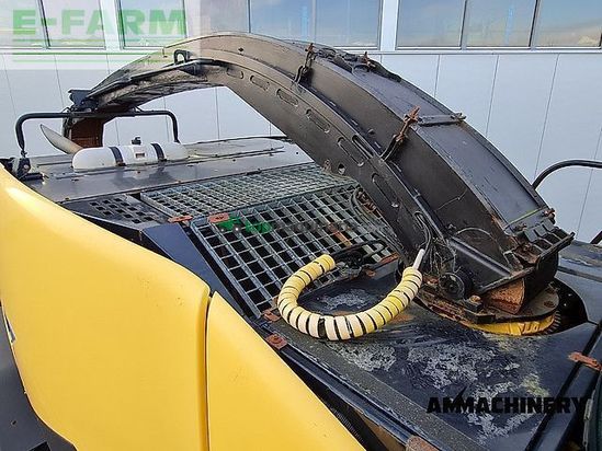 Cosechadora de Cereal - New Holland - fr600