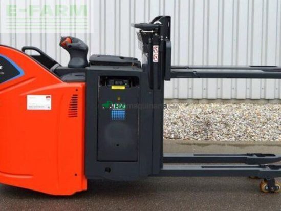 Elevadora - Linde - d 12 hp sp ion 133