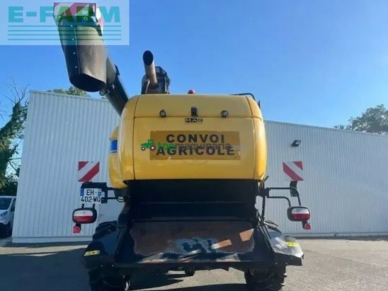 Cosechadora de Cereal - New Holland - cx 8-80