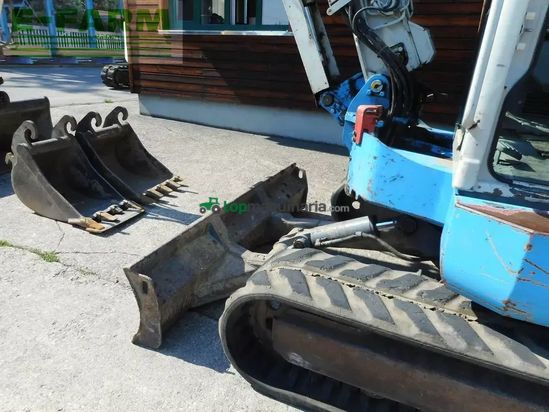 Excavadora - Takeuchi - tb 153fr ( 5.650kg ) rototilt +ähnlich powertilt