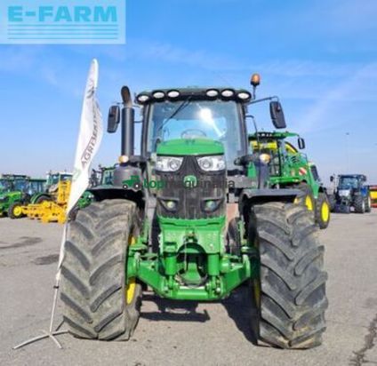 Tractor agrícola - John Deere - 6215r