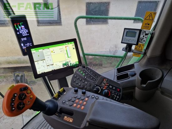 Cosechadora de Cereal - John Deere - t560