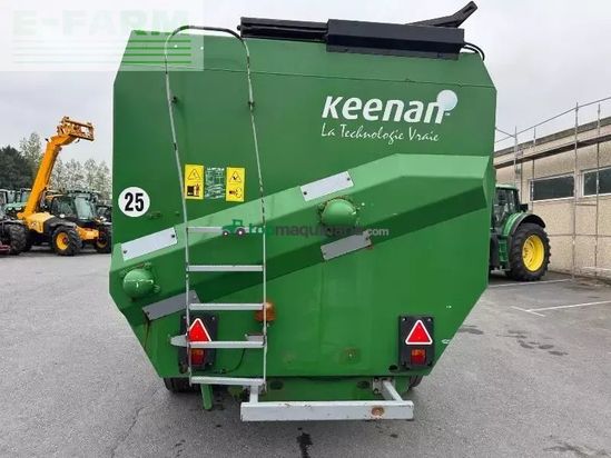 Remolqu esparcidor - Keenan - mecafibre 340