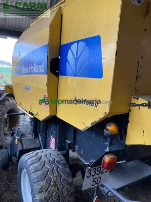 Empacadora gigant - New Holland - br 7060 ff bc ar
