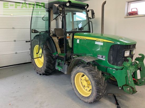 Tractor agrícola - John Deere - 5515F