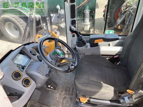 Minicargadora - JCB - 427 ht