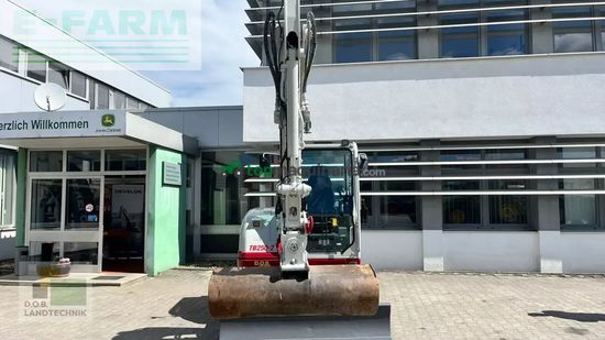 Excavadora - Takeuchi - tb 250