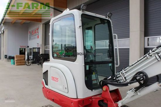 Excavadora - Takeuchi - tb 225 - minibagger - powertilt - 2022