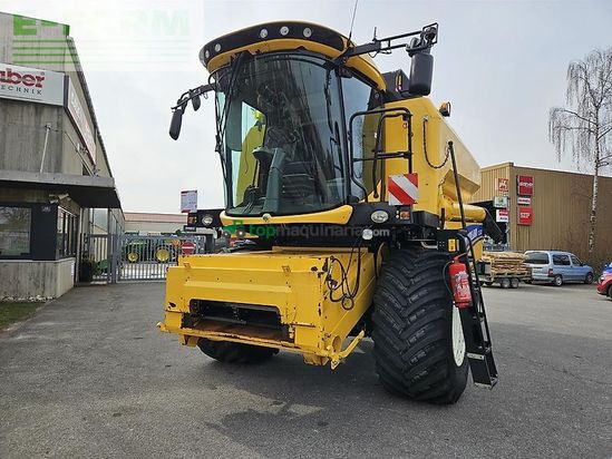 Cosechadora de Cereal - New Holland - tc 5.80