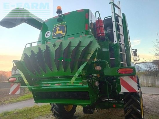 Cosechadora de Cereal - John Deere - t 560 i