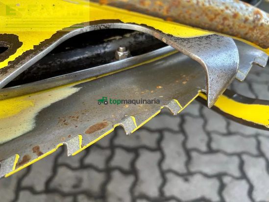 Cosechadora de Cereal - John Deere - 8500 mit kemper 475 plus