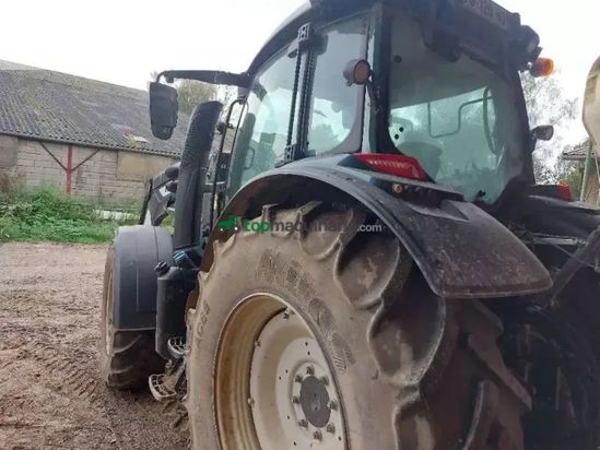Tractor agrícola - Valtra - n134a