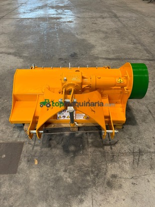 Trituradora  SERRAT modelo TRIGON FIJA  T-1250. 