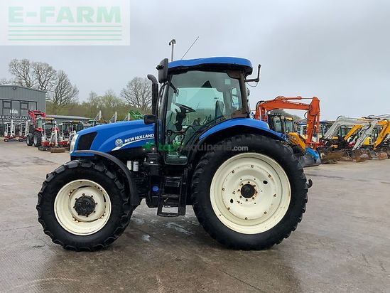 Tractor agrícola - New Holland - t6.150 tractor (st26009)