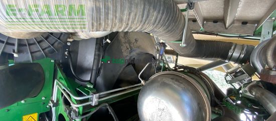 Cosechadora de Cereal - John Deere - 8300