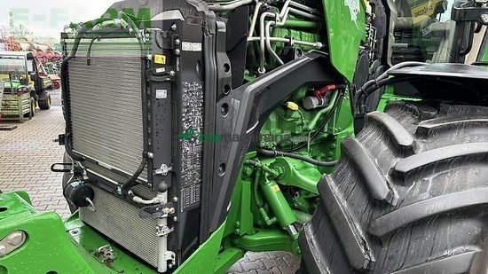 Tractor agrícola - John Deere - traktor 8r370