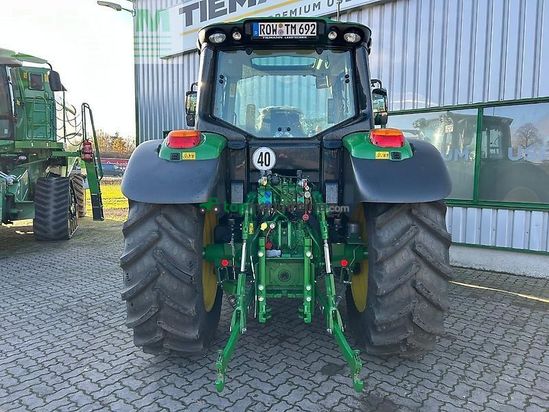 Tractor agrícola - John Deere - 6090m **mietrückläufer**