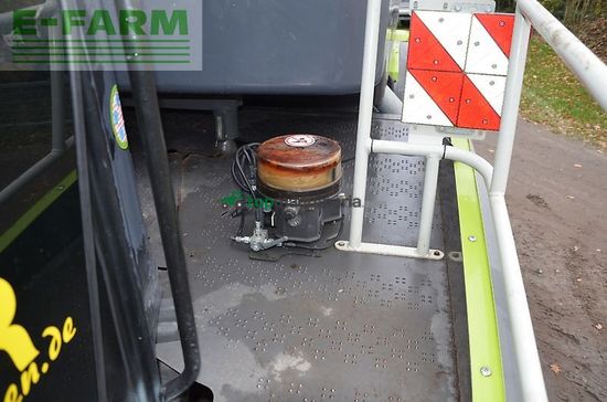 Tractor agrícola - Claas - xerion 4200 saddle trac bauer