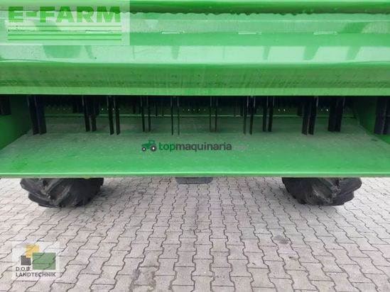 Cosechadora de Cereal - John Deere - t550