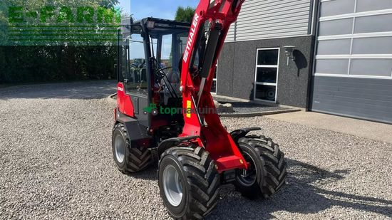 Minicargadora - Thaler - 2838l dpf kabine og brede hjul