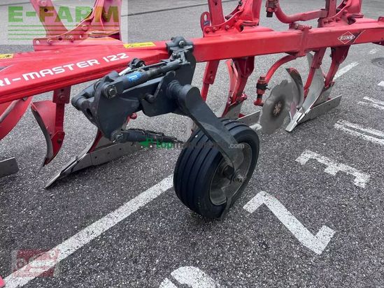 Arado - Kuhn - varimaster 122 - variopflug!