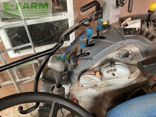 Tractor agrícola - New Holland - t 4.95 **jahresendralley**