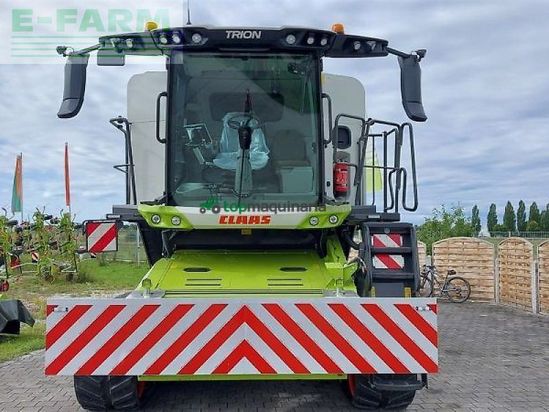 Cosechadora de Cereal - Claas - trion 660 terra trac