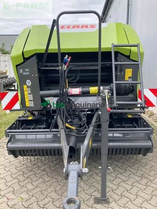Empacadora gigant - Claas - rollant 520 rc