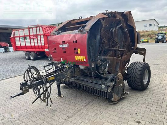 Empacadora gigant - Case IH - rb 455 brandschaden