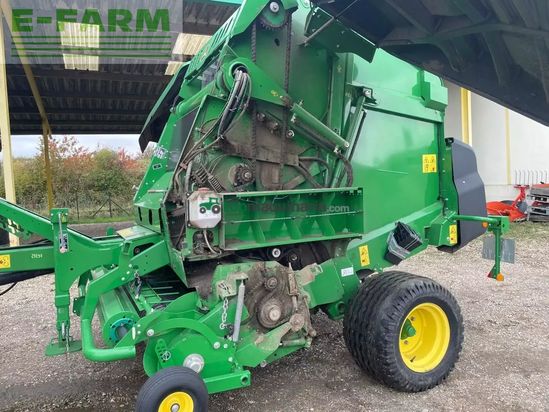 Empacadora gigant - John Deere - v461 m
