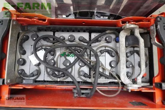 Elevadora - Linde - d 12 hp ap 133