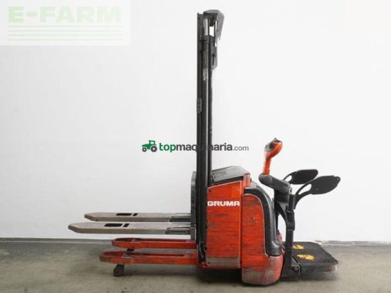 Elevadora - Linde - l 14 ap i 372