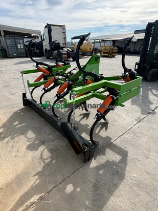 Semichisel cultivador Pastorzaco  13 brazos  hidraulico
