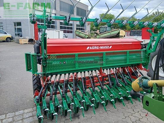 Sembradora - Agro-Masz - sr 301 + doppelscheibenschare