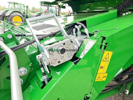 Cosechadora de Cereal - John Deere - t550